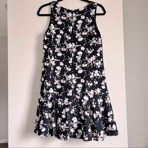 BR Navy Floral Raw Hem Dress NWOT - Picture 3 of 6